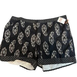 Knox Rose Women's Plus Size Black Paisley High-Rise Shorts - Size 4X - NWT
